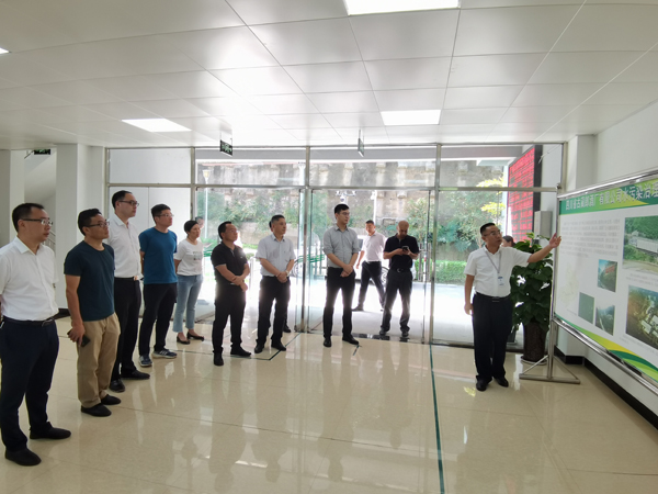 600-2 听取四川省古蔺县郎酒厂污水处理站(含二郎镇生活污水)运行管理情况汇报.jpg